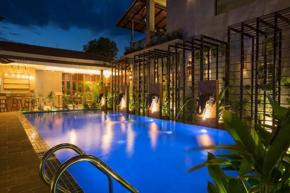Grange Siem Reap Exterior foto